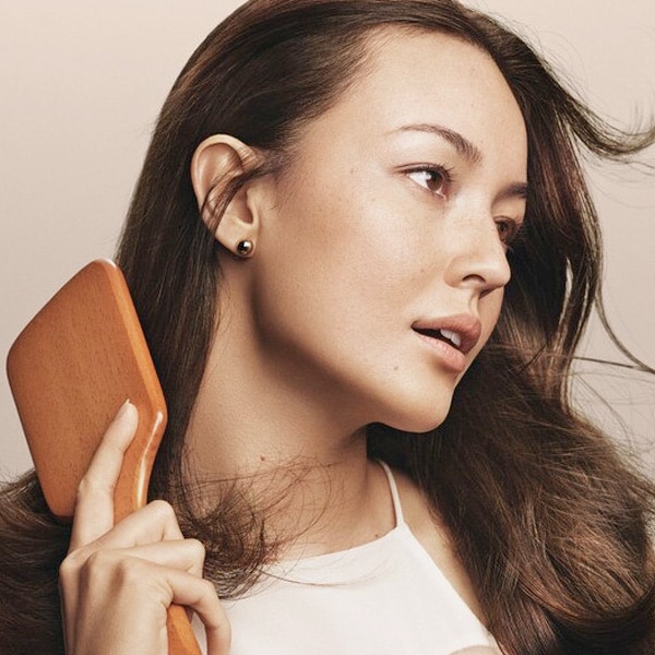 How to Grow Your Hair Longer & Stronger